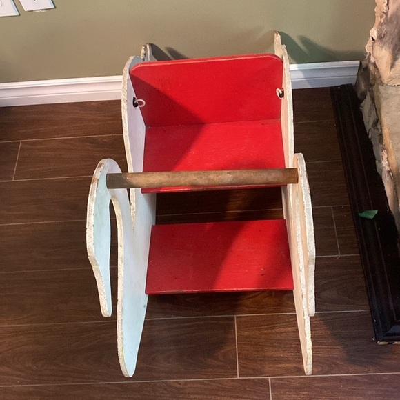 Vintage 
Wooden Swan Rocking Horse - Picture 12 of 17